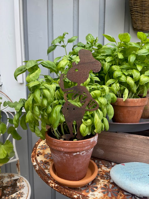 Myra nr 21 Bagare Rostig